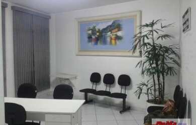 Imagem: O depósito possui 66m² de Área e está localizado em Lapa