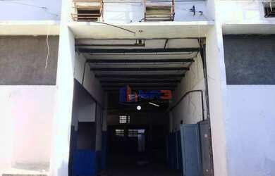 Imagem 3: Galpão para alugar, 590 m² por R$ 8.000,00/mês - Bonsucesso - Rio de...