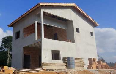 Imagem 2: Chácara documentada. Piscina, Churrasqueira, Varandae120m² de Área