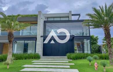 Imagem: A casa em condomínio possui 5 Dormitórios, 5 Banheiros, 5