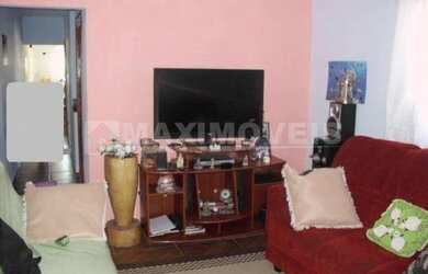 Imagem: A casa possui 2 Dormitórios, 2 Banheiros, 1 Vaga na garagem