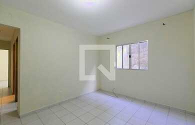 Imagem: A casa possui 2 Dormitórios, 1 Banheiro, 65m² de Área e