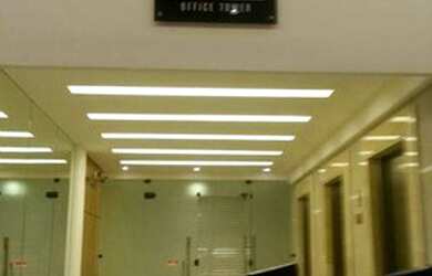 Imagem: O depósito possui 1 Vaga na garagem e 45m² de Área e está