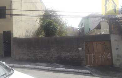 Imagem: O terreno possui 230m² de Área e está localizado em Parque