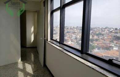 Imagem: O depósito possui 1 Vaga na garagem, 34m² de Área e está