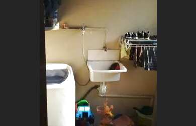 Imagem 9: VENDE SE ESTÁ CASA. 1 Banheiroe2 Dormitórios