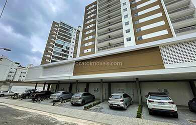 Imagem: O apartamento possui 3 Dormitórios, 2 Banheiros, 2 Vagas na