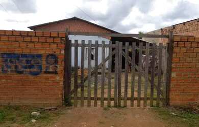 Imagem 5: Tenho duas casas para venda no bairro aponia e uma chácara
