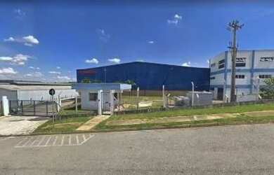 Imagem: O depósito possui 3.858m² de Área e está localizado em