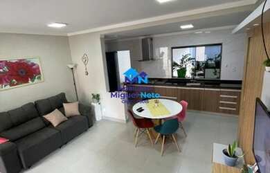 Imagem: A casa possui 2 Dormitórios, 2 Banheiros, 2 Vagas na garagem