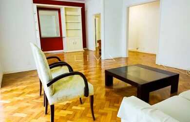 Imagem: O apartamento possui 3 Dormitórios, 4 Banheiros, 1 Vaga na