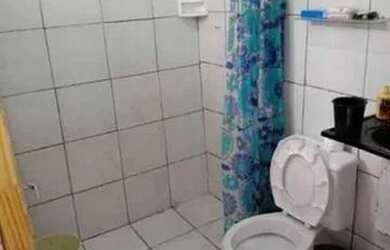 Imagem 2: Casa para venda com 90 metros quadrados com 2 quartos em Fazenda Coutos...