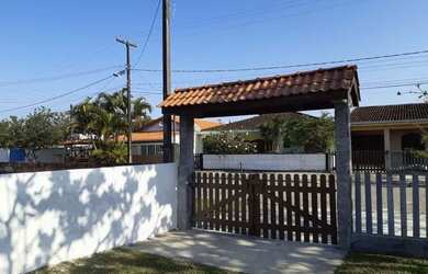 Imagem 5: Casa na praia com piscina