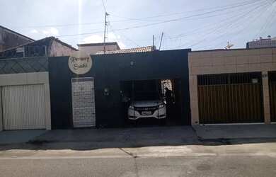 Imagem: A casa possui 2 Dormitórios, 1 Banheiro, 45m² de Área e