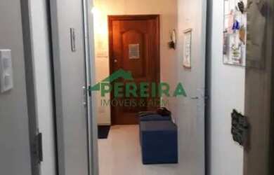 Imagem: O depósito possui 1 Vaga na garagem, 40m² de Área e está