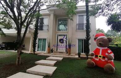 Imagem: A casa em condomínio possui 4 Dormitórios, 5 Banheiros, 4