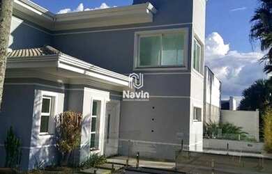 Imagem: A casa em condomínio possui 5 Dormitórios, 2 Banheiros, 4