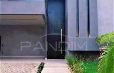 Imagem: A casa em condomínio possui 4 Dormitórios, 5 Banheiros, 4