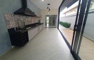 Imagem 12: Linda casa a venda Cond Mirante dos Yoes Salto SP