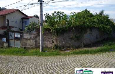 Imagem: O terreno possui 225m² de Área e está localizado em Campo