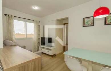 Imagem: O apartamento possui 1 Dormitório, 1 Banheiro, 1 Vaga na garagem