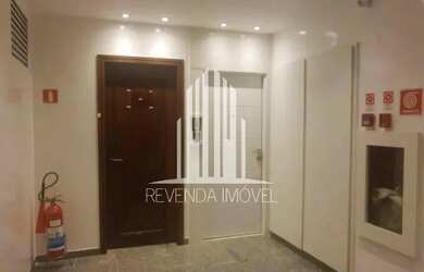 Imagem: O depósito possui 5 Vagas na garagem, 95m² de Área e está