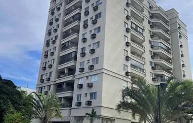 Imagem: O apartamento possui 3 Dormitórios, 2 Banheiros, 1 Vaga na