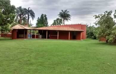 Imagem: A chácara possui 1.720m² de Área e está localizado em Jardim