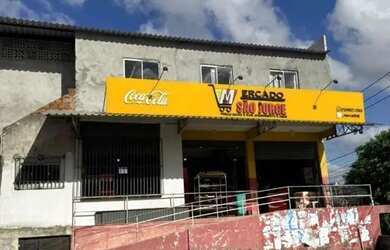 Imagem: O depósito possui 5 Vagas na garagem, 75m² de Área e está