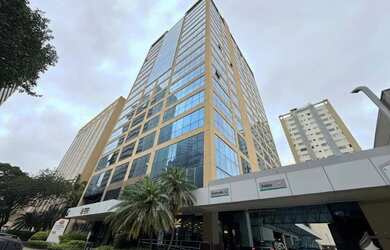 Imagem: O depósito possui 1 Vaga na garagem, 47m² de Área e está