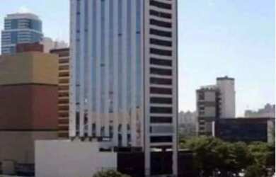 Imagem: O depósito possui 5 Vagas na garagem e 568m² de Área e está