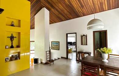 Imagem 3: Casa, Quintas do Candeal, 275m², 3/4 2 Suítes, 4 Vagas de Garagem, Piscina...