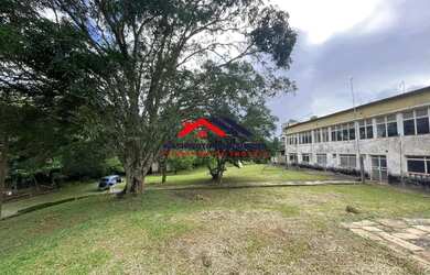 Imagem: O terreno possui 1.027m² de Área e está localizado em Samambaia