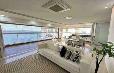 Imagem: O apartamento possui 4 Dormitórios, 5 Banheiros, 3 Vagas na