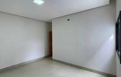 Imagem 10: Casa com Piscina no Condomínio Residencial Villa Segura