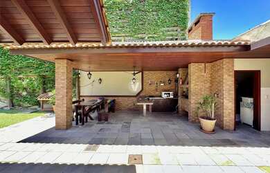 Imagem 10: Lindíssima casa alto padrão no Bairro Nossa Senhora de Lourdes, vendida de Porte