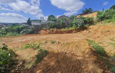 Imagem: O terreno possui 1039m² de Área e está localizado em Jardim