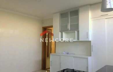 Imagem: A casa possui 3 Dormitórios, 3 Banheiros, 2 Vagas na garagem