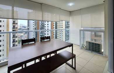 Imagem: O apartamento possui 1 Dormitório, 1 Banheiro, 1 Vaga na garagem