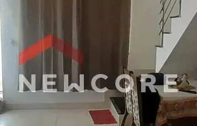 Imagem: A casa possui 2 Dormitórios, 2 Banheiros, 4 Vagas na garagem