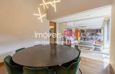 Imagem 16: Descubra a Elegância: Sua Casa dos Sonhos em Alto de Pinheiros