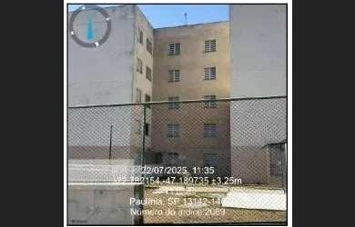 Imagem: O apartamento possui 2 Dormitórios, 1 Banheiro e 49m² de Área