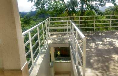 Imagem: A casa em condomínio possui 5 Dormitórios, 4 Banheiros, 5