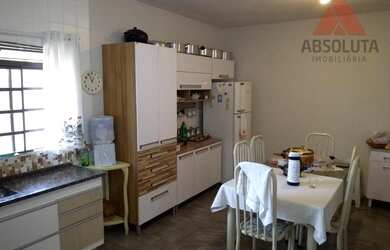 Imagem 10: Excelente chácara com 02 casas no asfalto na Praia dos Namorados