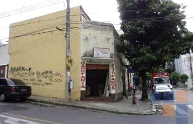 Imagem: O depósito possui 500m² de Área e está localizado em Serra