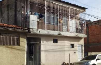 Imagem: O terreno possui 10m² de Área, Imóvel novo e está localizado