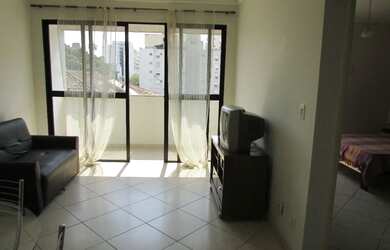 Imagem: O apartamento possui 1 Dormitório, 2 Banheiros, 1 Vaga na garagem