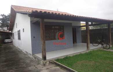 Imagem: A casa possui 2 Dormitórios, 2 Banheiros, 1 Vaga na garagem