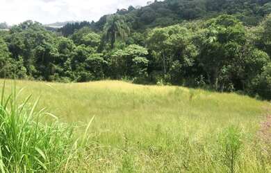 Imagem: O terreno possui 1.000m² de Área e está localizado em Centro