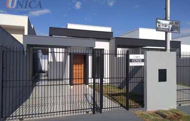 Imagem: A casa possui 2 Dormitórios, 1 Banheiro, 1 Vaga na garagem